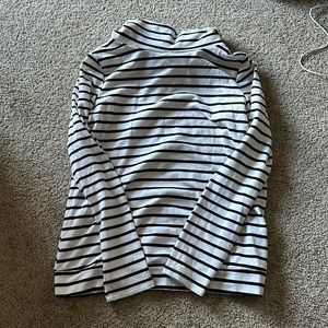 Black and white stripped pull over with bigger neck